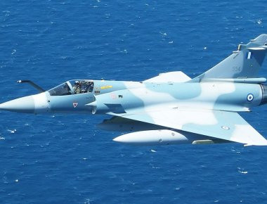 Πρωτοφανές: Το Mirage 2000EGM που έπεσε πλέει (!) προς την Εύβοια - Δεν συνετρίβη αλλά προσθαλασσώθηκε... μόνο του!